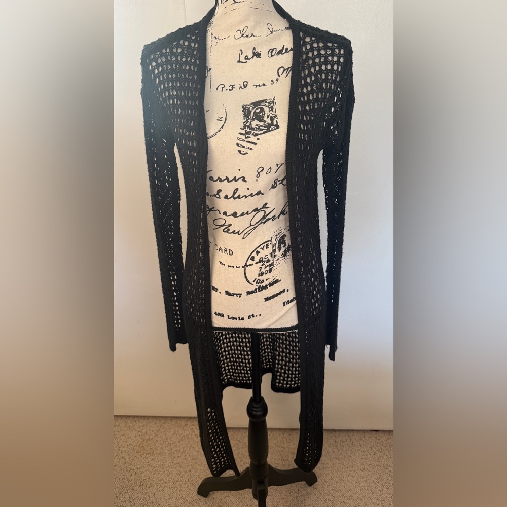 Hippie Laundry boho crocheted cardigan 🩶